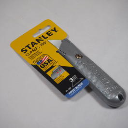 Универсальный строительный нож STANLEY Classic 199